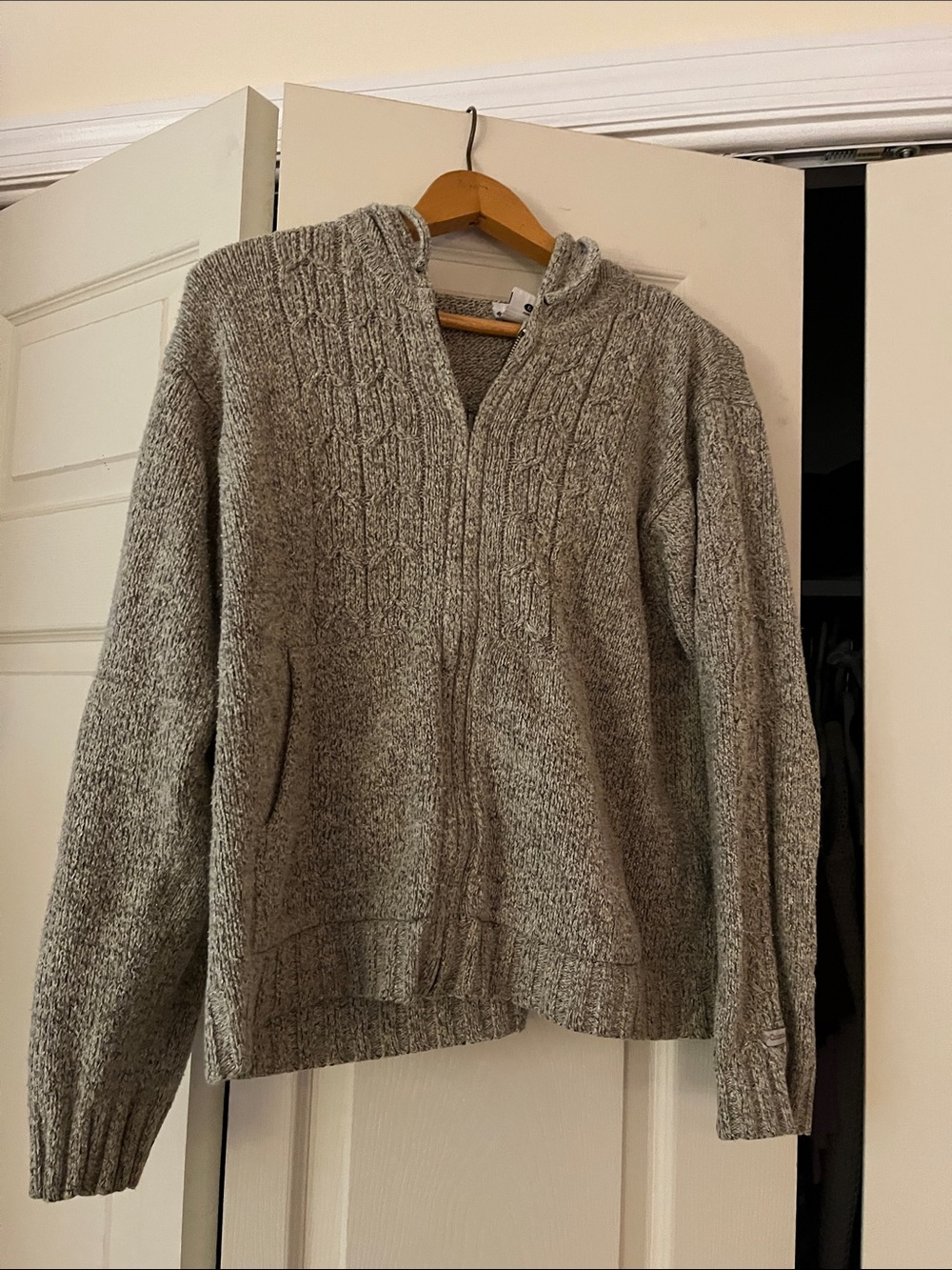 Columbia Women's Zip-Up Hooded Knit Sweater in Light Gray